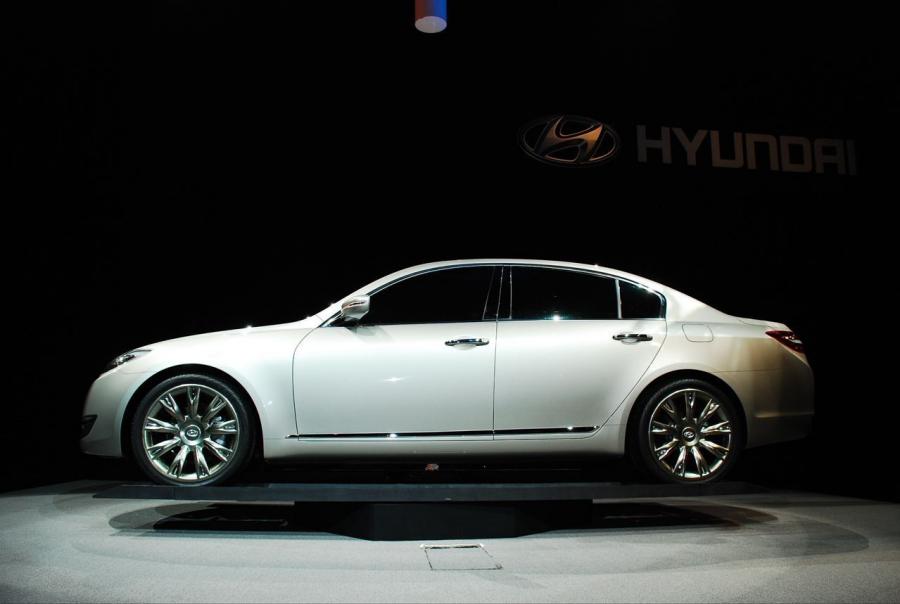  Hyundai Genesis Concept 2007 года  (фото 10 из 60)